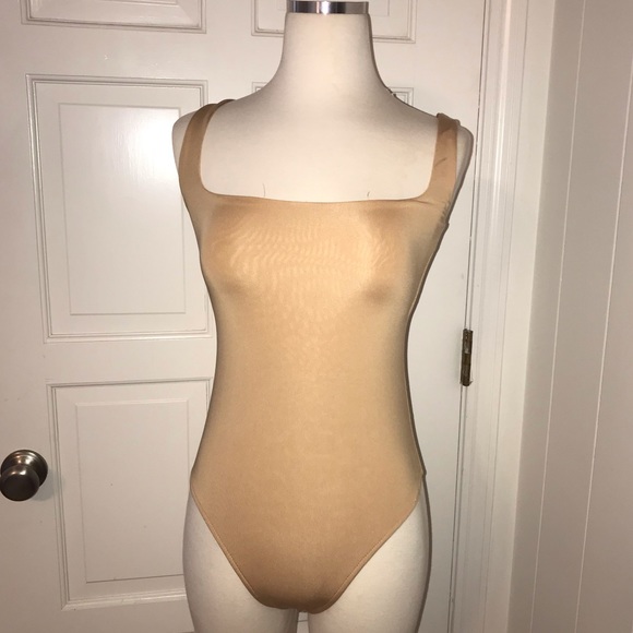 Nude Button Bodysuit - Picture 2 of 5